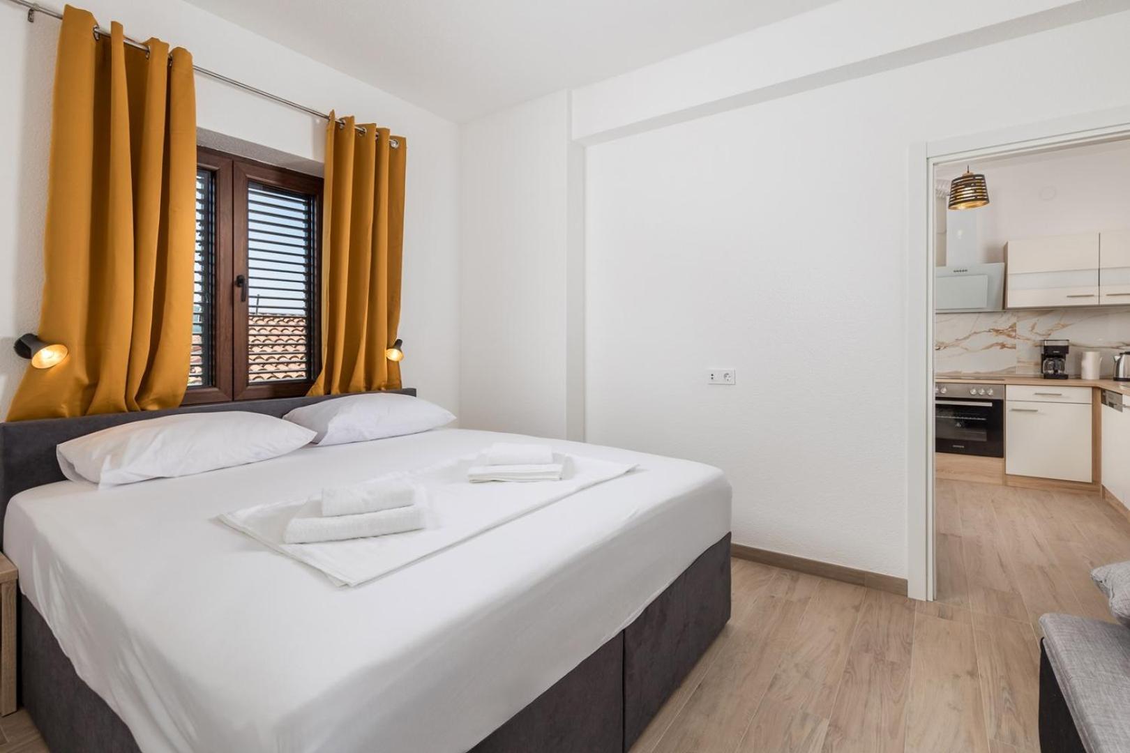 Apartments Jadranka Omisalj ภายนอก รูปภาพ